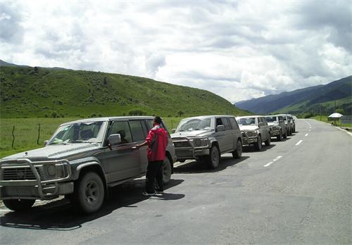 成都旅游租車公司 成都旅游租車公司