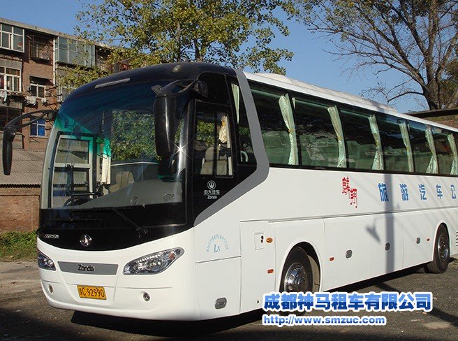 成都租大巴車