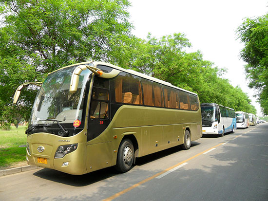 成都租旅游大巴車
